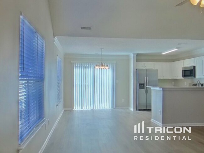 Photo - 2113 Sebastiani Dr