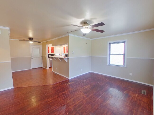 2257 S Minneapolis St