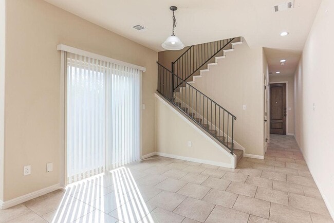 Photo - 1202 Morrow St