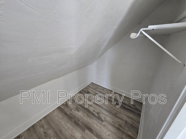 Photo - 2509A North Buffum Street