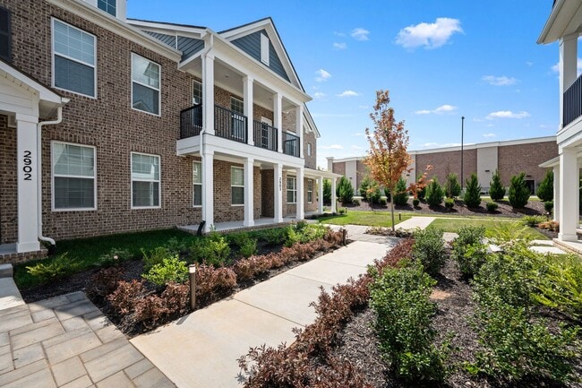 Photo - 2718 Willowoak Trl