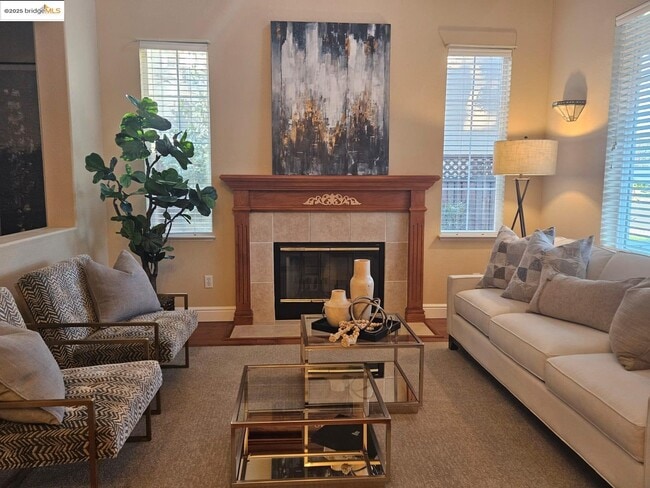 Photo - 1428 Legend Ln