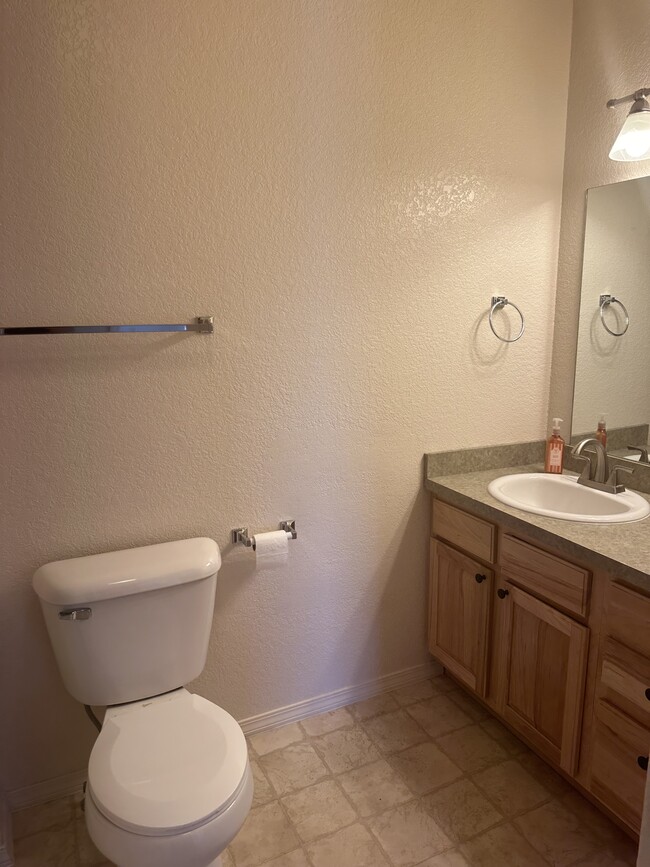 19 Diane Rd Condo Unit 19F - Condo for Rent in Columbia Falls, MT ...