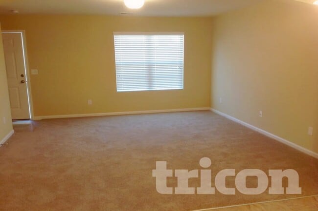 Photo - 4911 Magnasco Ln