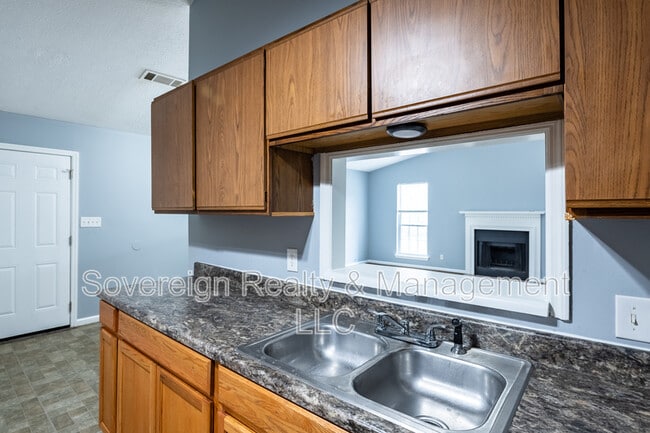 Photo - 5568 Mallard Trail