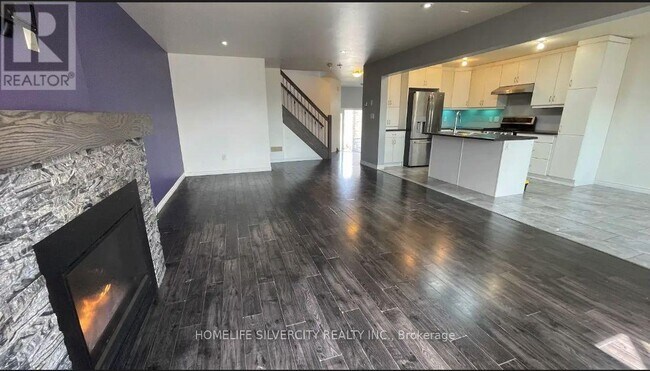 Photo - 1921 Frederick Crescent