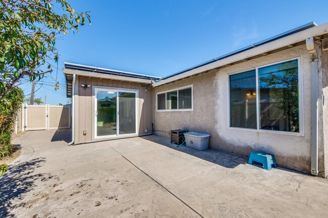 Photo - 2782 Sleepy Hollow Ave