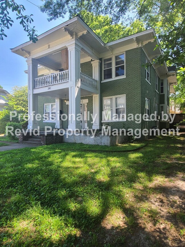 Photo - Move In Special! First Month Free! Unit 282 Garland #3