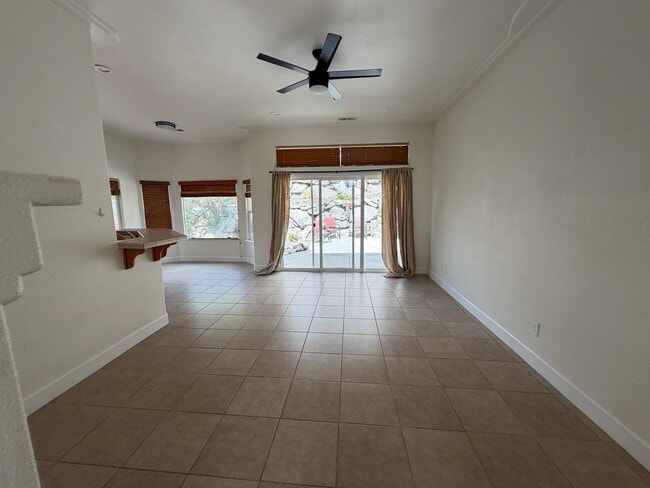 Photo - 1174 University Ridge Dr