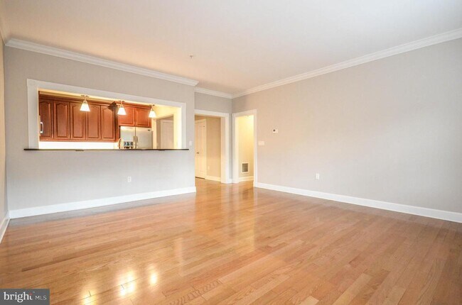Photo - 401 13th St NE Unit 203