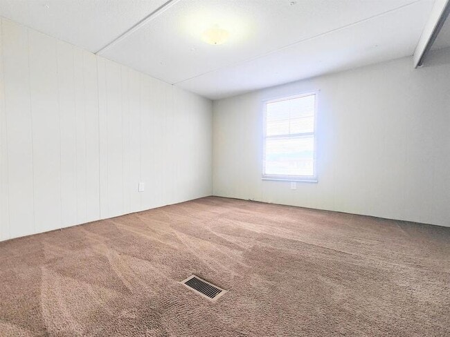 4409 Rainbow Ln
