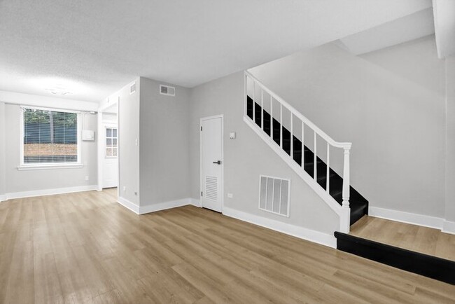 Photo - 1301 Goodbar Ave Townhome