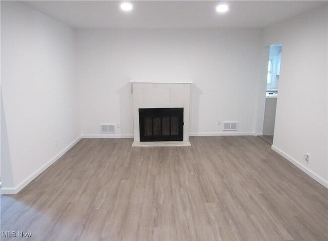 Photo - 5265 W 149th St