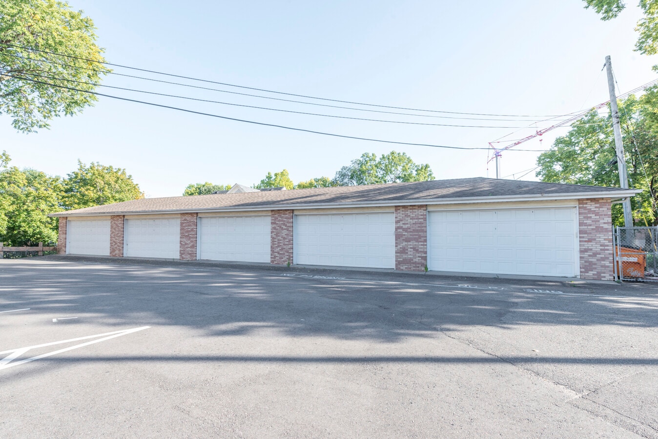 Photo - 224 Cedar Lake Road North