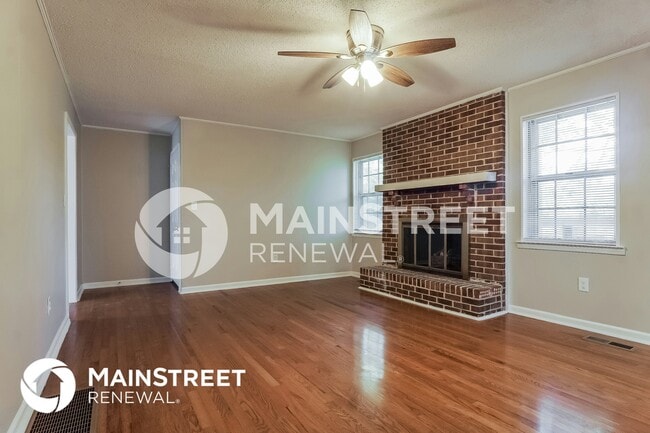 Photo - 1299 Glenridge Ln