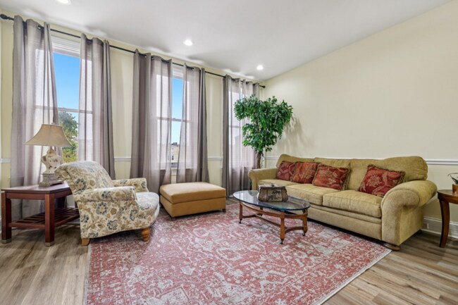 Photo - 1520 McCulloh St Unit Apt 2