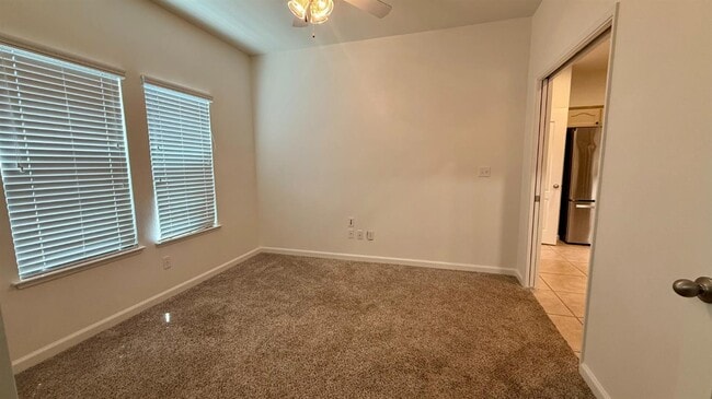 Photo - 1548 W Hampton Cir