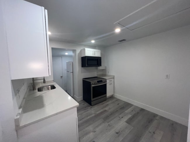 Photo - 6439 Willow Wood Ln