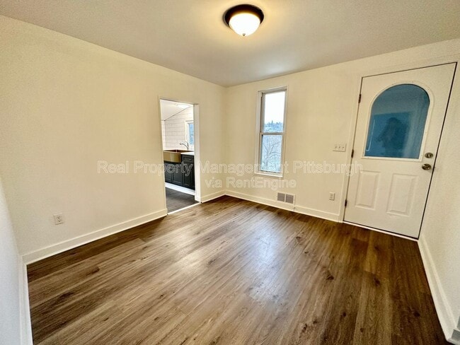 Photo - 851 Timberland Ave Unit 2