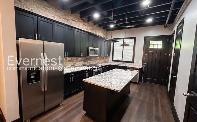 Photo - 2 Bed/2.5 Bath Home with Fenced Yard / Available Soon!