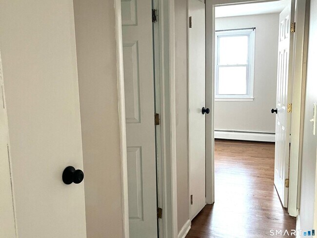 Photo - 63 Maynard St