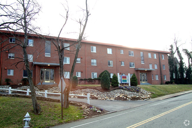 Photo - Riverside Apartments