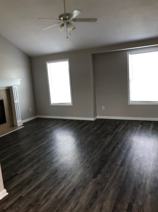 Photo - LOVELY 3 bd / 2.5 ba GRAIN VALLEY HOME -717 SW Tisha Ln, Grain Valley, MO 64029 $1699 - Mid May M...