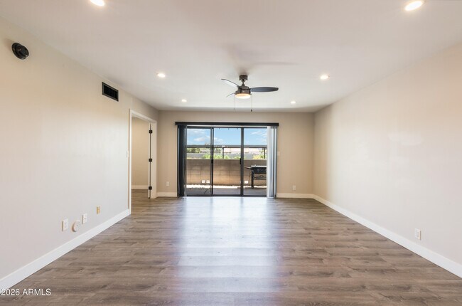 Photo - 6480 N 82nd St Unit 1123