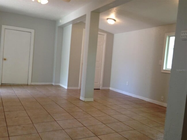Photo - 1328 Cloverlawn Ave