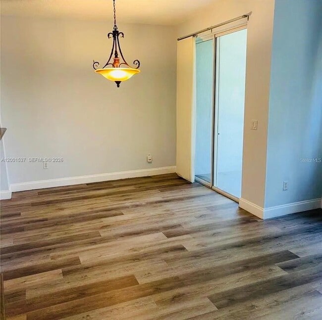 Photo - 151 Coconut Key Ln