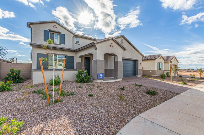 Photo - 713 W Longwood Dr