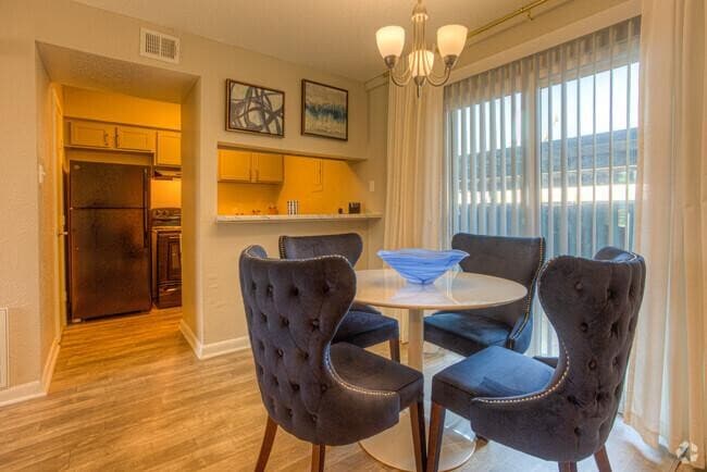 Photo - 1 bedroom in Farmers Branch TX 75244 Unit # 53