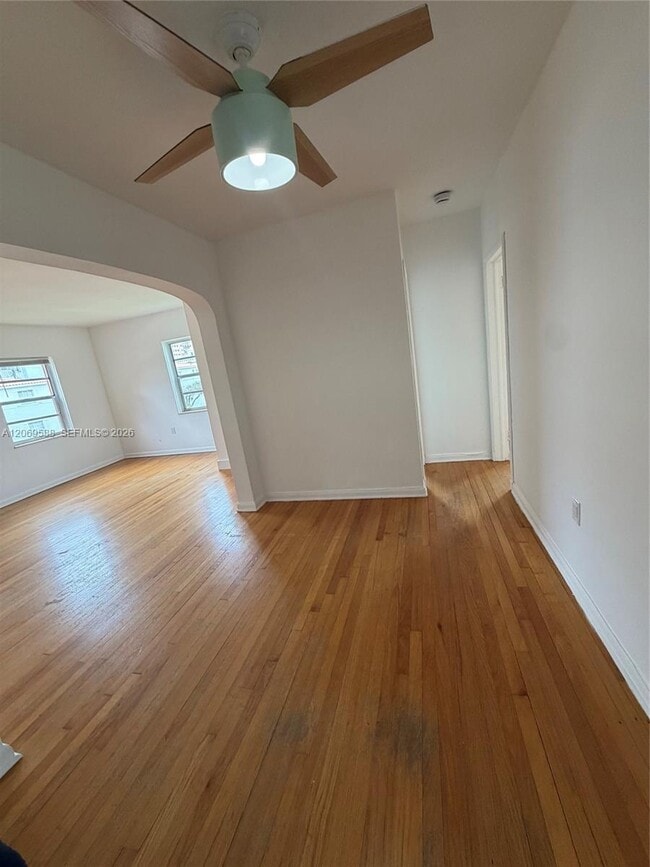 Photo - 33 Madeira Ave Unit 3