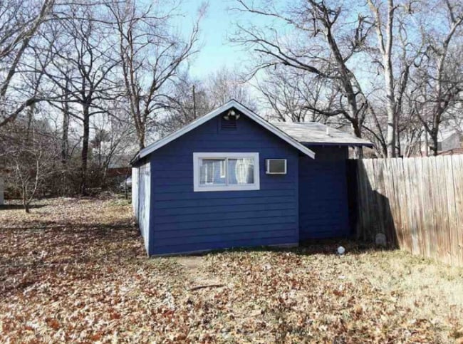 Photo - 1120 N Harrison Ave