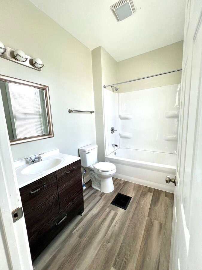 Photo - 205 Hudson Ave
