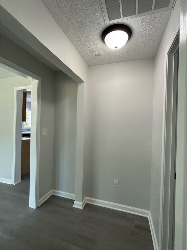 Photo - 211 Gertrude St