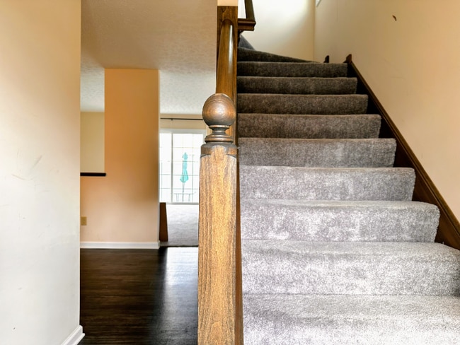 Photo - 33168 Beverly Ln