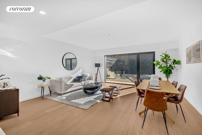 Photo - 28 Huntington St