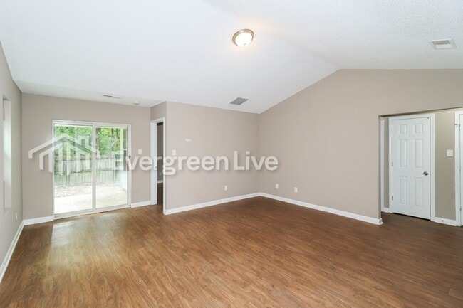 Photo - 4855 Royal Run Dr