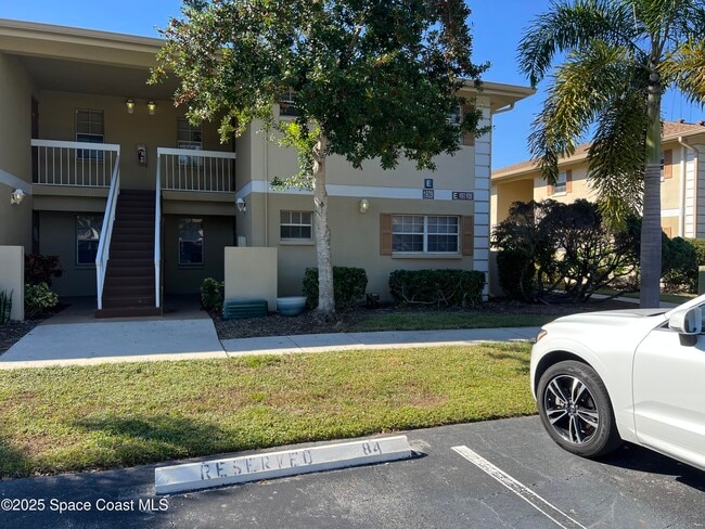 Building Photo - 1609 Sunny Brook Ln Unit E101