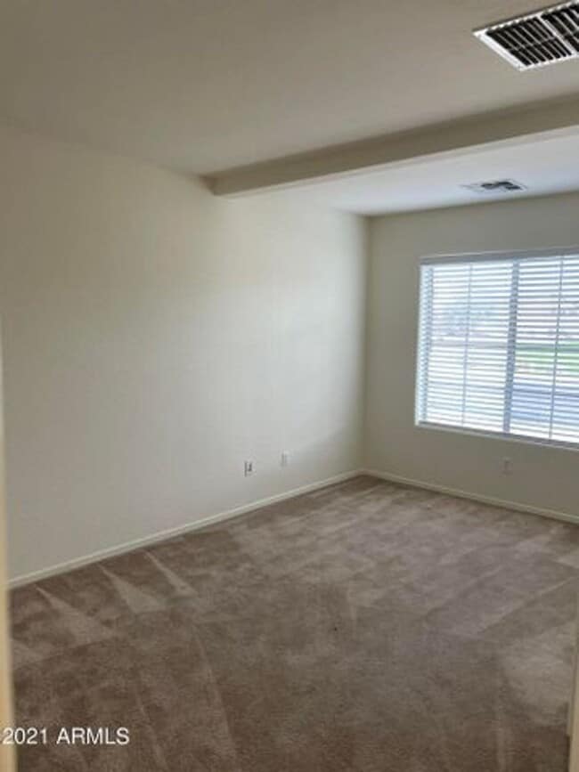 Photo - LARGE 4 BEDROOM HOME IN ANTHEM WEST