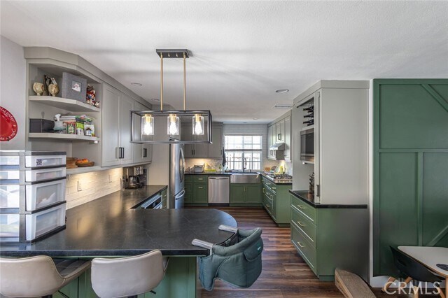 Photo - 842 Granby Ave
