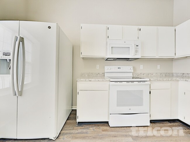 Photo - 4669 Driftwood Ln