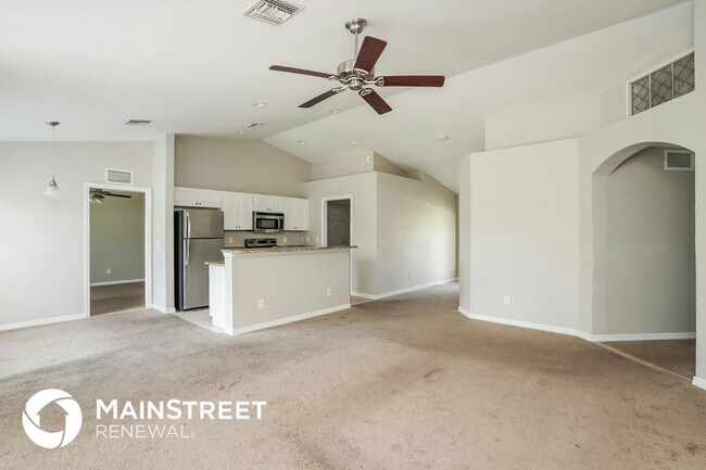 Photo - 769 Gaylord Ave S