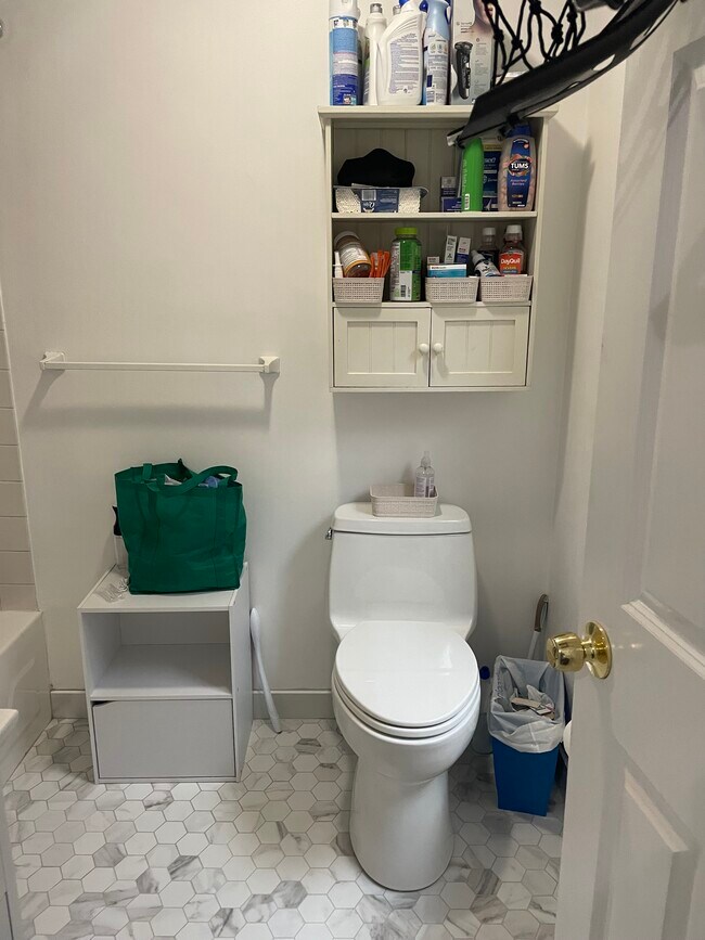 Photo - 1 Wiget St Unidad 4