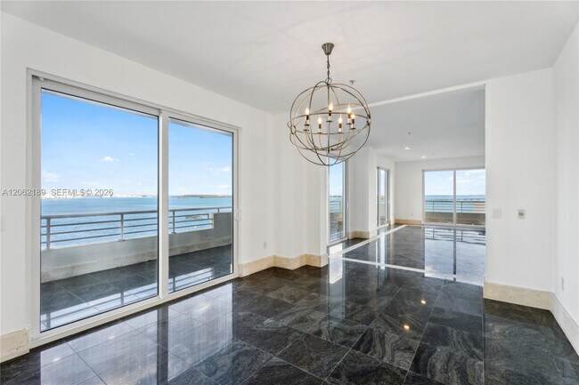 Photo - 1402 Brickell Bay Dr Unidad 1601