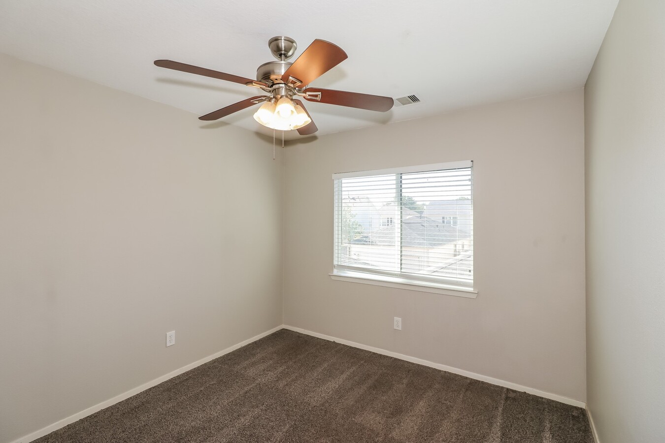 Photo - 20908 Patriot Park Ln