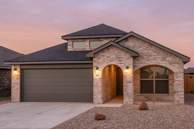 New Construction Built in Upland West - New Construction Built in Upland West Casa