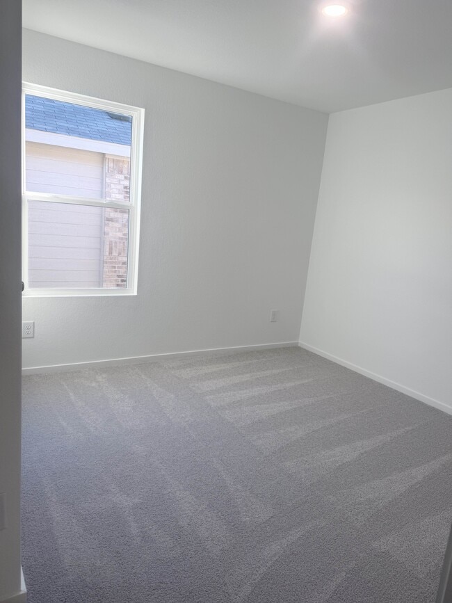 Photo - 21602 Cottonwood Meadows Trl