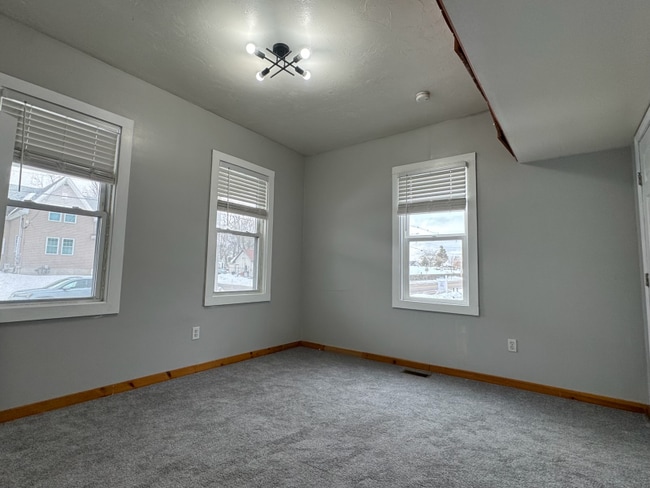 Photo - 152 Broadway Unit 1